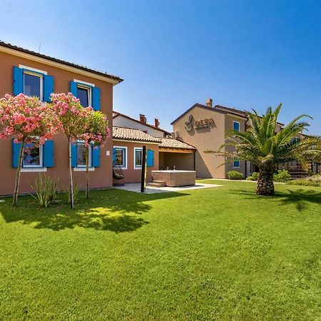 Olea Residence Пореч Экстерьер фото